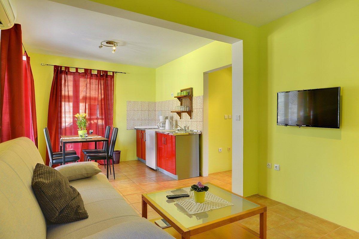 Apartments Puntica Лижнян Экстерьер фото